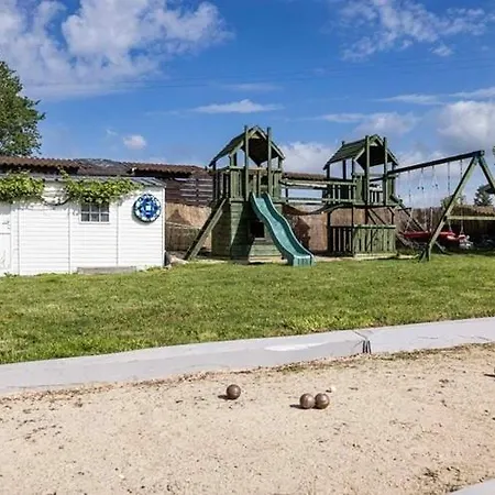 Vakantiehuis Les Annees Platine- Rochefort