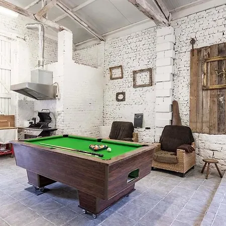 Les Annees Platine- Vakantiehuis Rochefort