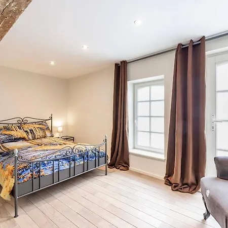 Les Annees Platine- Vakantiehuis Rochefort