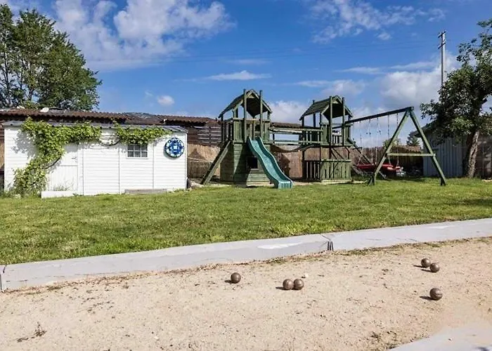Vakantiehuis Les Annees Platine- Rochefort