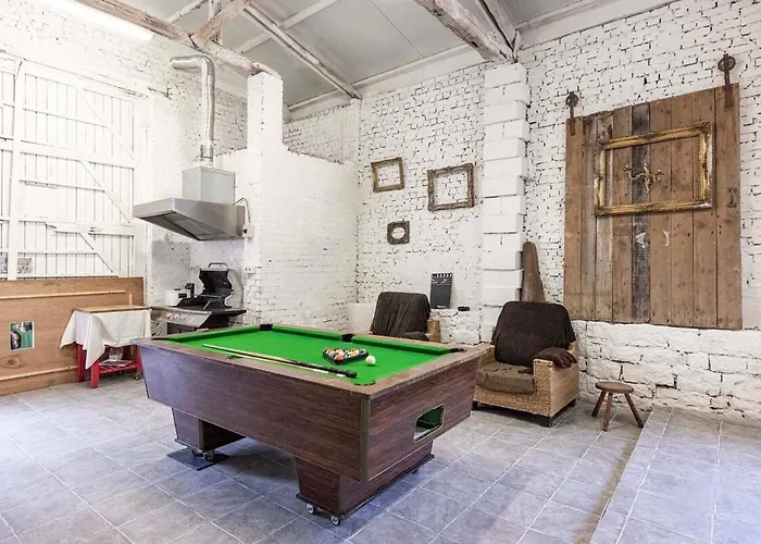 Les Annees Platine- Holiday home Rochefort